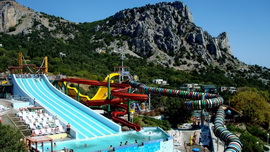 Аквапарк "Голубой залив"