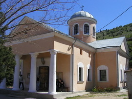 Храм 12-ти Апостолов