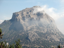 Скальный массив Сокол