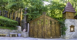 Сказочный парк «Поляна сказок»